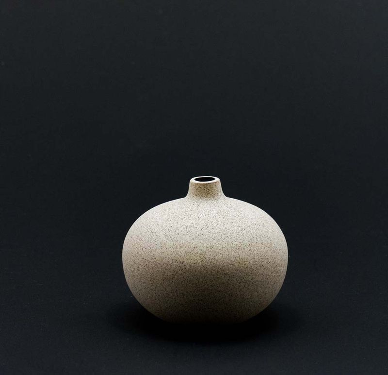 Vase Bari, Medium – Sand Light