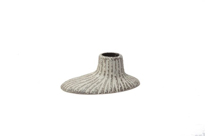 Hovedbilde Lysestake Line – Stone Stripe